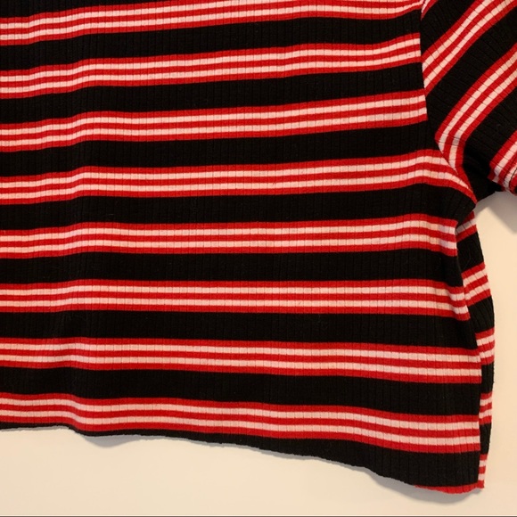 Disney | Cropped Minnie Mouse Tee Shirt - Picture 12 of 13